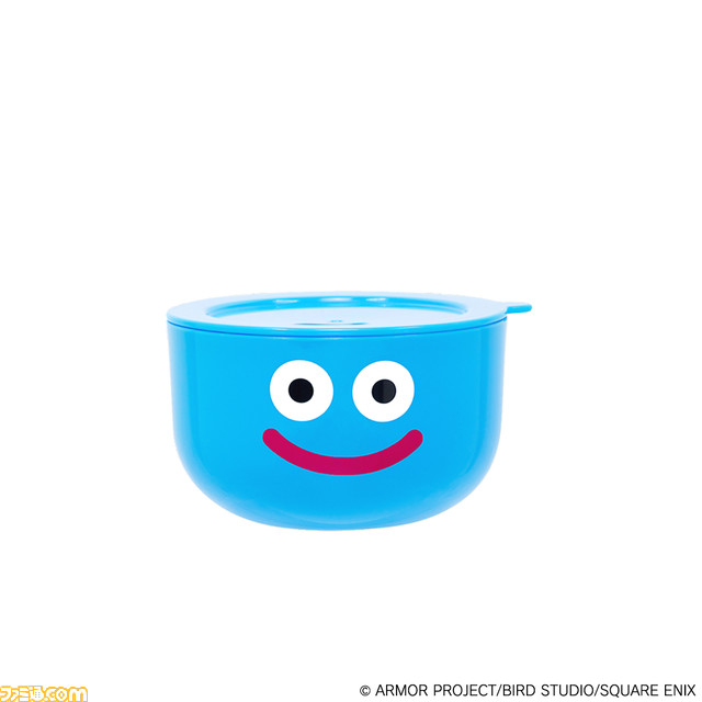 『ドラクエ』年越しをテーマにしたくじが11月25日より発売。スライム型の土鍋や鍋敷き、ドットフィールドのブランケットなどが当たる