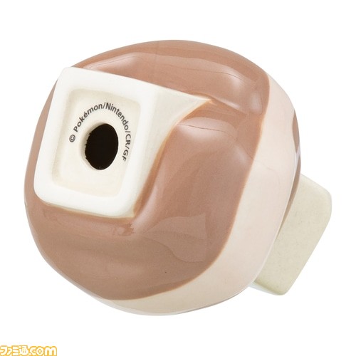 『ポケモン』コジオをモチーフにした陶器製ソルトボトルが登場。ポケモンセンターオンラインでは11/16から、店舗では11/18から取り扱い開始