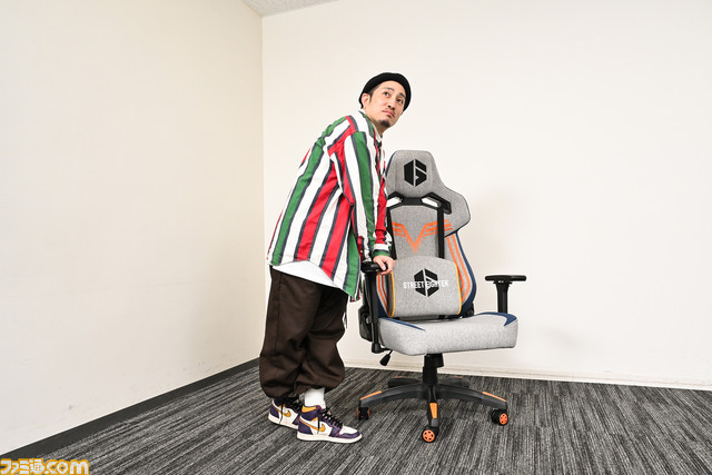 『スト6』ゲーミングチェアが登場、アケコンに便利な大きめサイズ。社長が『ストリートファイター』勢の関家具がカプコンと描く未来予想図【11月17日予約スタート】