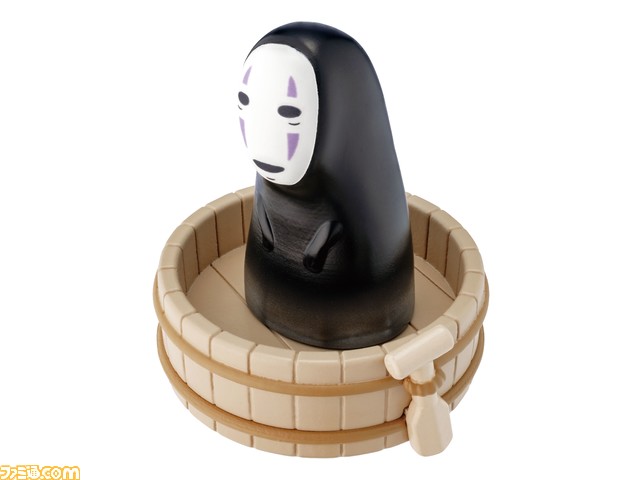 【ジブリ】『千と千尋の神隠し』カオナシのトミカが2024年1月中旬に発売。たらい舟にちょこんと乗っている姿がかわいい