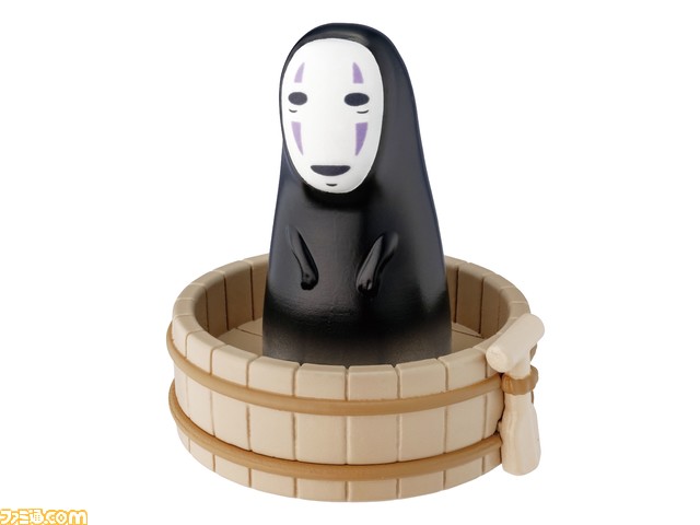 【ジブリ】『千と千尋の神隠し』カオナシのトミカが2024年1月中旬に発売。たらい舟にちょこんと乗っている姿がかわいい