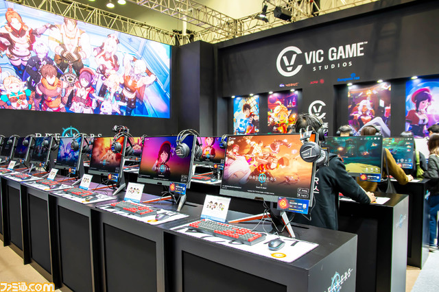 『BREAKERS』40台もの試遊PC、巨大スクリーン、コスプレイヤーがゲーマーをお出迎え。ブース規模に見るアニメーションRPGへの期待【G-STAR 2023】