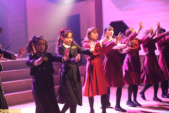 フロントウイング×大槍葦人が贈る新作ノベルゲーム『Lilac』制作決定。ゲーム前日談を描いた舞台が12月20日より上演開始