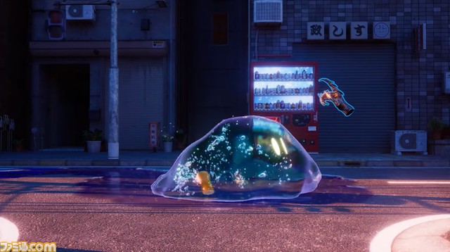 日本の街をぬるっと練り歩くスライムの映像が話題に。シャワーの水を浴びてたぷたぷになったり、炭酸ジュースを飲んでしゅわしゅわになるシーンも