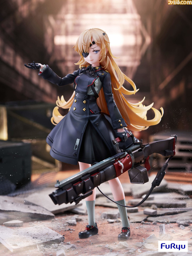 『NIKKE』ギロチンの1/7スケールフィギュアが予約開始。不敵な笑みの表情、衣装や眼帯などに描かれたロゴを丁寧に再現