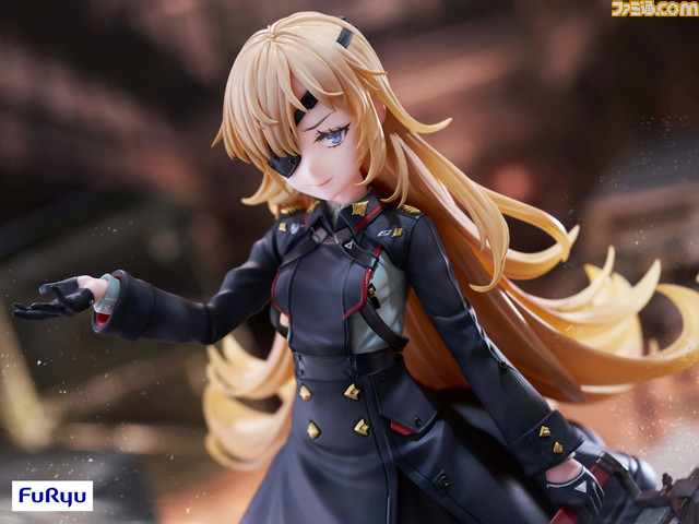 『NIKKE』ギロチンの1/7スケールフィギュアが予約開始。不敵な笑みの表情、衣装や眼帯などに描かれたロゴを丁寧に再現
