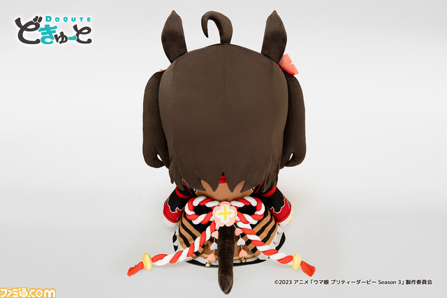 【アニメ『ウマ娘』3期】キタサンブラック、サトノダイヤモンドが約100cm超えの特大ぬいぐるみに。12/13より数量限定で予約開始