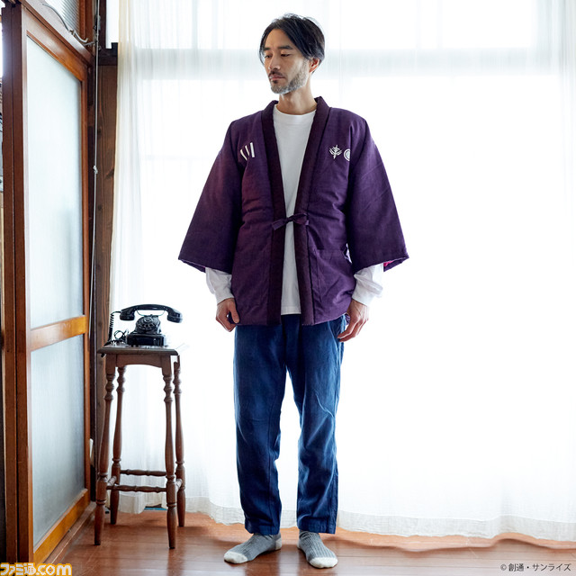 『Zガンダム』宮田織物とのコラボ半纏が12月16日より発売。背中には筆絵で描かれたZガンダム、キュベレイ、百式がデザイン