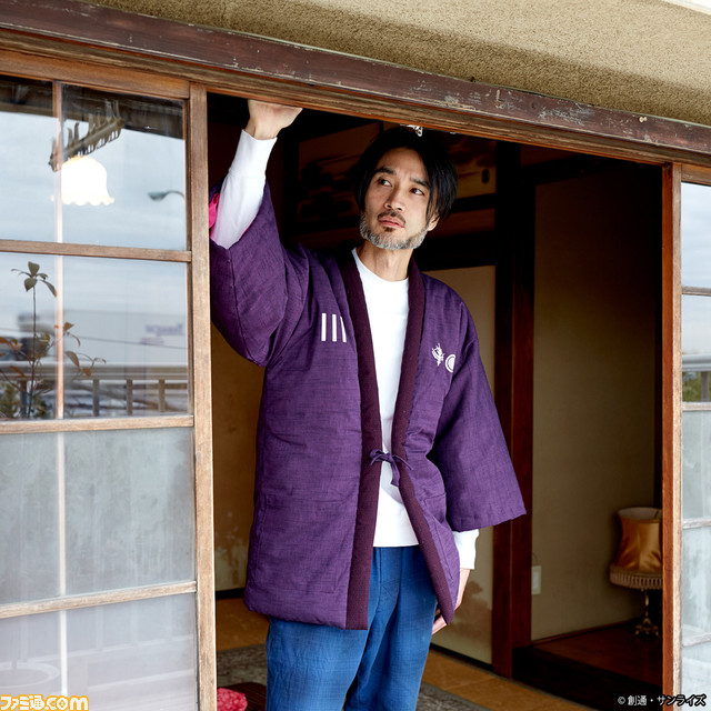 『Zガンダム』宮田織物とのコラボ半纏が12月16日より発売。背中には筆絵で描かれたZガンダム、キュベレイ、百式がデザイン