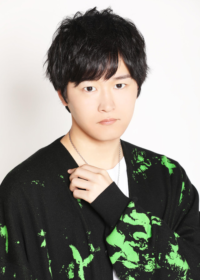 アニメ『株式会社マジルミエ』魔法少女コスプレおじさん・重本浩司役は小山力也、二子山和央役は山下大輝、 翠川役は逢坂良太