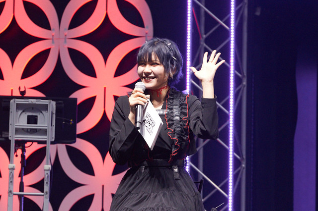 映画『チェンソーマン レゼ篇』発表にあわせ、レゼ役・上田麗奈が登場! ジャンプフェスタ2024『チェンソーマン』公式レポートが到着