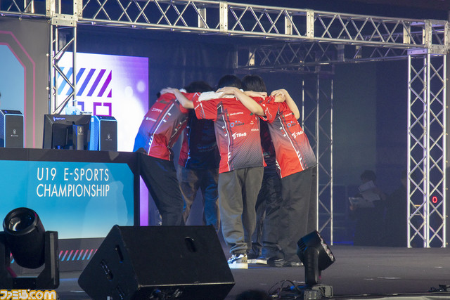 『VALORANT』U19eスポーツ選手権2023で19歳以下の最強チームは“そるじーふぁみりー”に決定。Artら“Crest Gaming Zst”もオーディンの行進で祝福