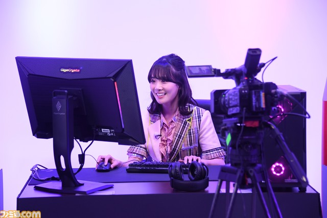 『パワーウォッシュ シミュレーター』高圧洗浄機でタイムマシンを洗うと気持ちいい。赤ペン瀧川による『バック・トゥ・ザ・フューチャー』裏話に興奮「タイムマシンは冷蔵庫の予定だった」