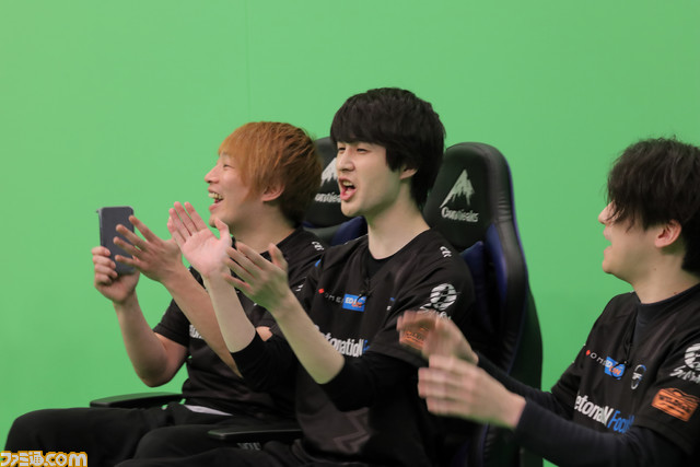 【スト6】SFL2023プレイオフDay2リポート。リーダーの板橋ザンギエフ選手が競り勝ちDFMがグランドファイナル進出決定！ 多数の現地写真＆インタビューも