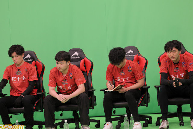 【スト6】SFL2023プレイオフDay2リポート。リーダーの板橋ザンギエフ選手が競り勝ちDFMがグランドファイナル進出決定！ 多数の現地写真＆インタビューも