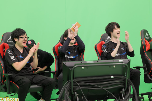 【スト6】SFL2023プレイオフDay2リポート。リーダーの板橋ザンギエフ選手が競り勝ちDFMがグランドファイナル進出決定！ 多数の現地写真＆インタビューも