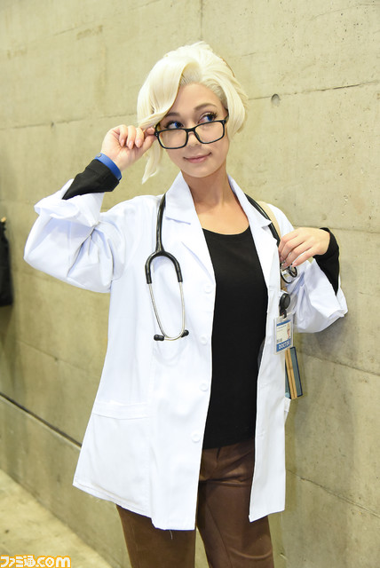 【コスプレ】ハーレイ・クインに『キャプテン・アメリカ』ガールズ、『トランスフォーマー』美少女……。“東京コミコン2023”コスプレイヤー30選【ラピュタのロボット兵も】