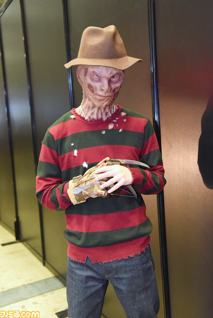 【コスプレ】ハーレイ・クインに『キャプテン・アメリカ』ガールズ、『トランスフォーマー』美少女……。“東京コミコン2023”コスプレイヤー30選【ラピュタのロボット兵も】