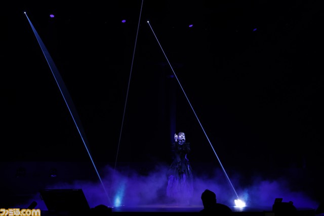 “グラブルフェス2023”10周年スペシャルショー＆ナイトパーティーリポート。声優陣&オフィシャルキャストによるパフォーマンスで最高の思い出をプレゼント。ホロライブとのコラボステージも