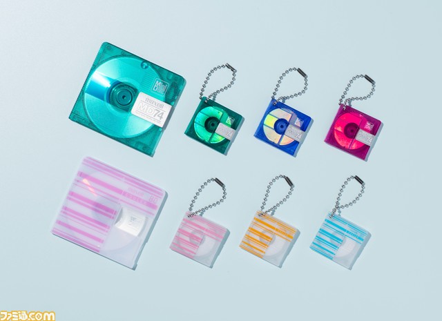 1990年代に流行した“MD”がガシャポンに登場。懐かしきオーディオ用の録音＆再生媒体が精巧なミニチュアチャームに