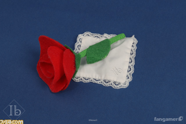 product_ib_ib_plush_photo4