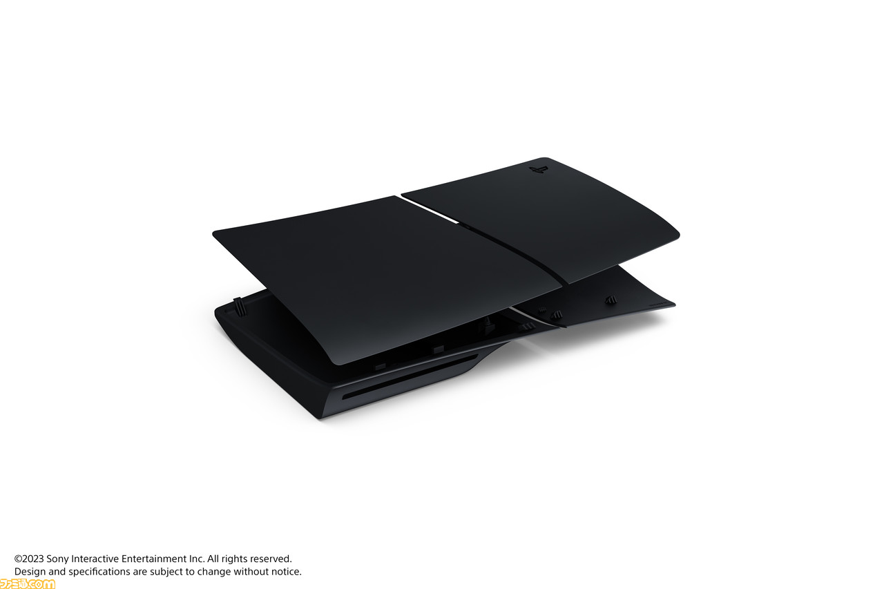 新型PS5カバー“ミッドナイト ブラック”（黒色）が2月21日発売。部屋の