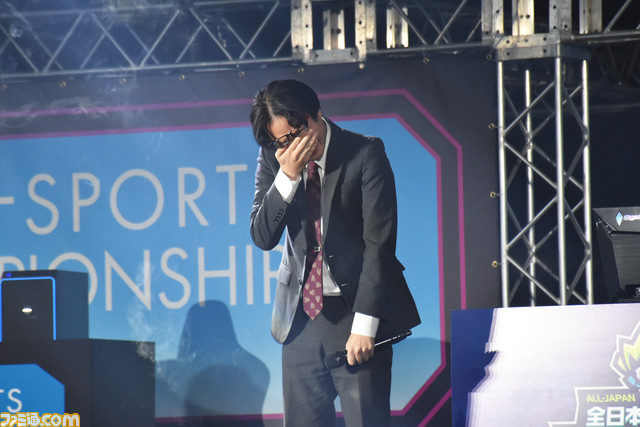 【実況王】日本にはeスポーツ実況のうまさを競う大会がある。パワー・正確さ・わかりやすさ。言葉の魔術師たちの戦いに迫る【第3回決勝大会リポート】