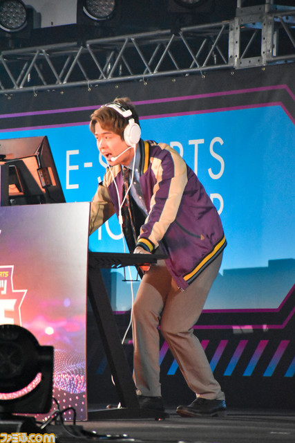 【実況王】日本にはeスポーツ実況のうまさを競う大会がある。パワー・正確さ・わかりやすさ。言葉の魔術師たちの戦いに迫る【第3回決勝大会リポート】