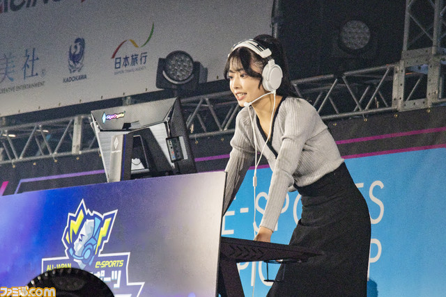 【実況王】日本にはeスポーツ実況のうまさを競う大会がある。パワー・正確さ・わかりやすさ。言葉の魔術師たちの戦いに迫る【第3回決勝大会リポート】