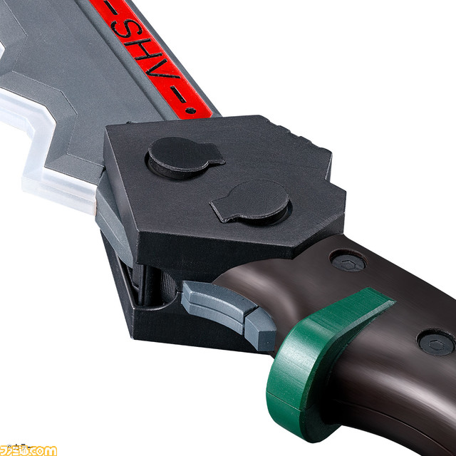 『エヴァ』初号機のプログレッシブナイフが商品化。LED搭載で白く発光すると同時に振動音が発動。『逃げちゃダメだ。』など印象的な台詞を再生可能