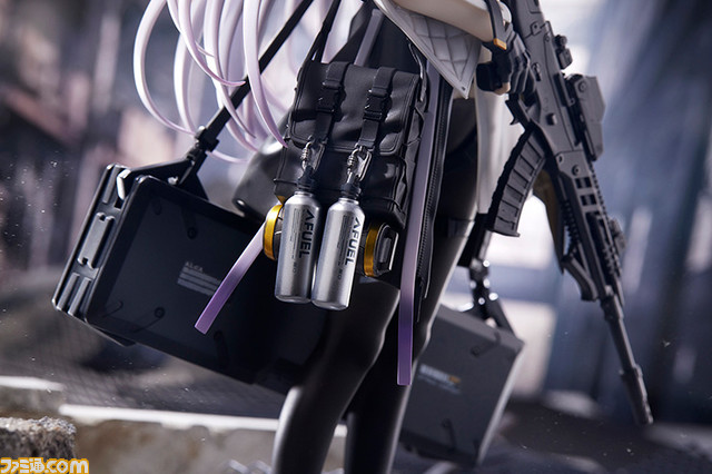 『ドルフロ』AK-Alfaの1/7スケールフィギュアが12月に発売。3Dクリスタルセットがエビテンで予約受付中