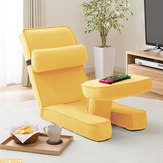 ニトリ“ゲーミング座椅子2”ベロア素材モデルを販売中。テーブル付きで ...