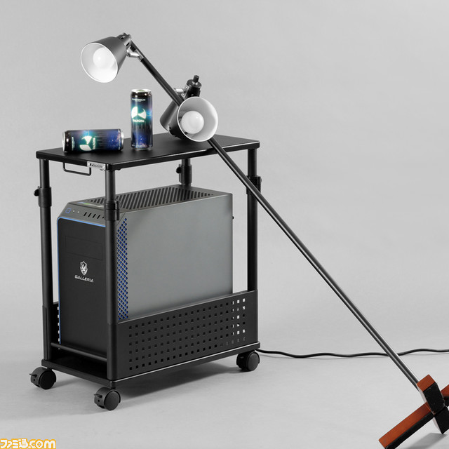 ミドルタワーPC対応の昇降式L字デスクが発売。PCをワゴンに格納したままメンテナンスできるオープンフレーム形状