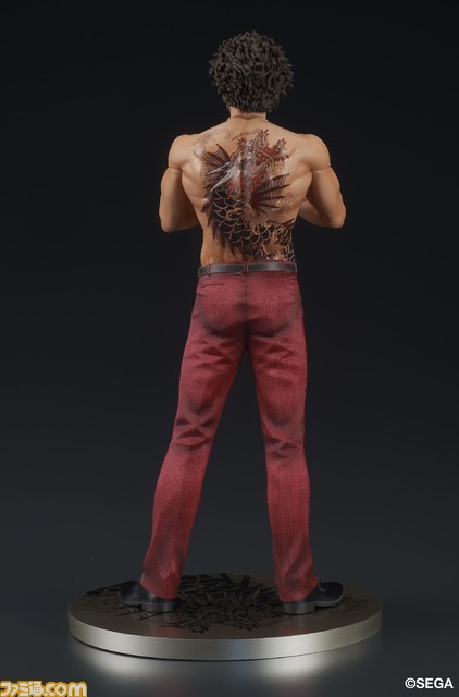 大人気ゲーム『龍が如く』シリーズより、主人公「春日一番」の刺青姿がスタチューフィギュア化！本日より予約開始。