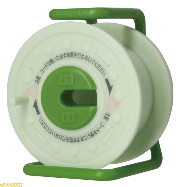 スマホの充電ケーブルなどを小スペースで整頓できる“カプセルコードリール”に新色が登場。ガチャで3月上旬に発売