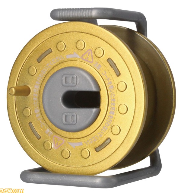 スマホの充電ケーブルなどを小スペースで整頓できる“カプセルコードリール”に新色が登場。ガチャで3月上旬に発売