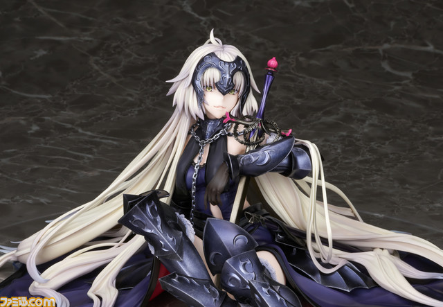 アヴェンジャー／ジャンヌ・ダルク〔オルタ〕　うたかたの夢Ver.