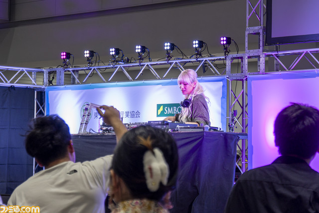 東京eスポーツフェスタ2024で遊んで、見て、考える。京王電鉄の『スト6』大会に『マイクラ』プログラミング体験、ライブなど、ゲームを多角的に楽しむ3日間【会場リポート】