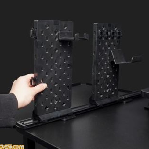 机のスペースを拡張できる“デスクEXスライドパネル”が発売。パソコンも安心して置ける耐荷重に、パネルを用いてゲーミングギアを収納可能