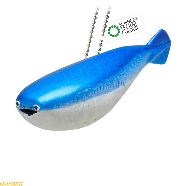 サカバンバスピスのミニチュアフィギュアがカプセルトイで発売。ノーマル、ブルー、グリーン、ピンクの4色を台座とボールチェーンの2タイプで展開