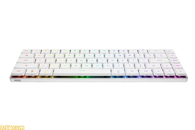ROG新作ゲーミングキーボード『ROG Falchion RX Low Profile』3月8日発売。ブランド初のロープロファイルスイッチ、トライモード接続機能が搭載