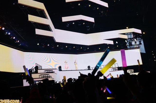 『シャニマス』6thライブ大阪公演1日目リポート。DJめぐるとアイドルたちによるノンストップメドレーなど新しい試みが満載！ 春の訪れを祝うカーニバルのような盛り上がりに