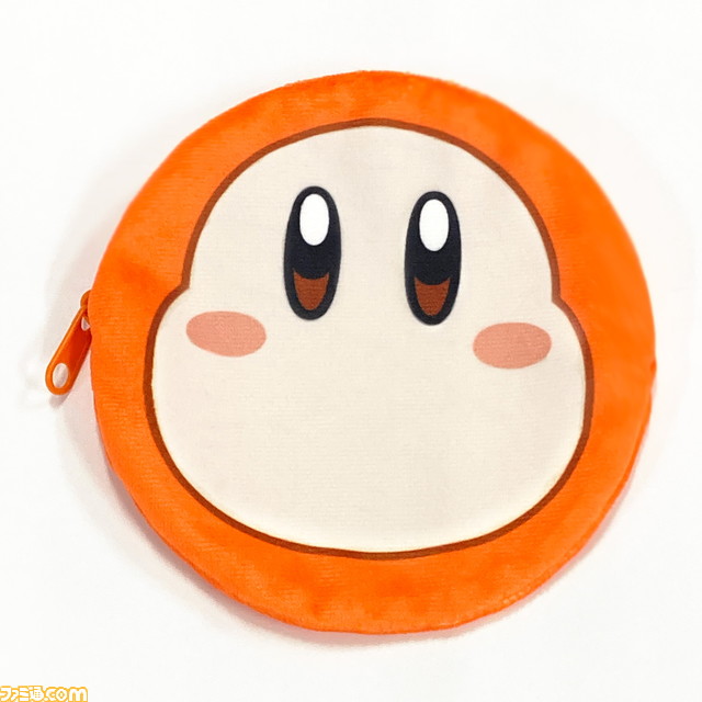 『星のカービィ』まんまるポーチが登場。カービィたちのキュートな顔をデザインしたふわふわ素材のアイテム。4月中旬よりガチャで発売