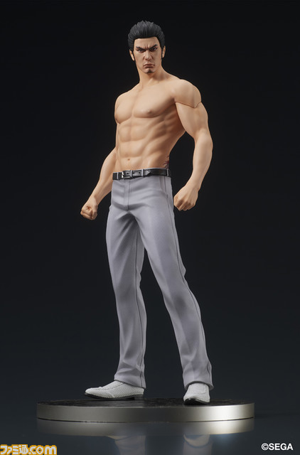 『龍が如く』“堂島の龍”桐生一馬がスタチューフィギュア化。象徴的な“応龍”の刺青や威風堂々とした姿から伝説の極道たるオーラがあふれ出す