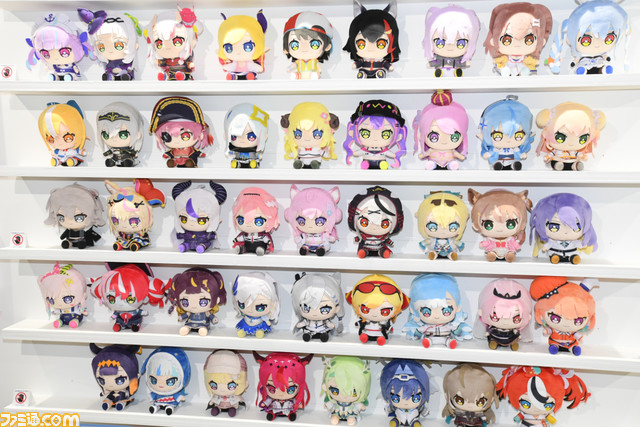 【ホロライブEXPO2024】全ブースの写真リポート。ホロサマ2023やほろはにヶ丘高校などの展示物を一挙紹介。これを見れば網羅できる！【随時更新】