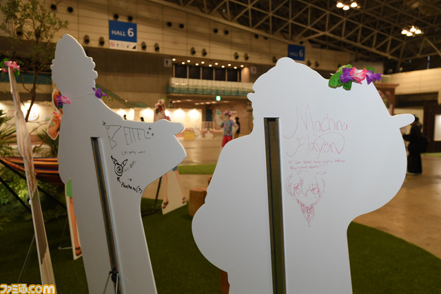 【ホロライブEXPO2024】全ブースの写真リポート。ホロサマ2023やほろはにヶ丘高校などの展示物を一挙紹介。これを見れば網羅できる！【随時更新】