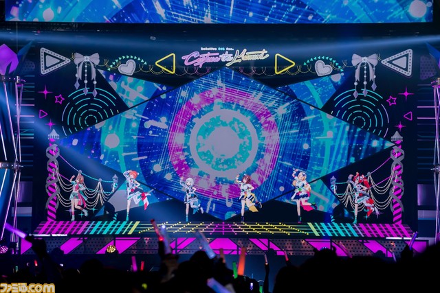 【ホロライブ5th fes.】今年のころさんは側宙⁉ マリン船長&かなたんによるオリ曲同士の殴り合いや沙花叉のメドレーに大興奮。ステージ1は予想外の展開続きで驚きと歓声の嵐が巻き起こる