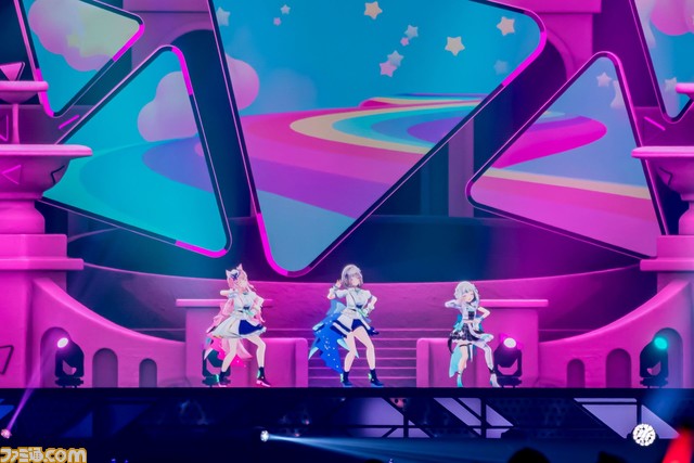 【ホロライブ5th fes.】今年のころさんは側宙⁉ マリン船長&かなたんによるオリ曲同士の殴り合いや沙花叉のメドレーに大興奮。ステージ1は予想外の展開続きで驚きと歓声の嵐が巻き起こる