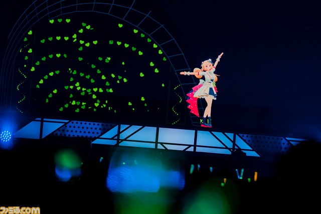 【ホロライブ5th fes.】今年のころさんは側宙⁉ マリン船長&かなたんによるオリ曲同士の殴り合いや沙花叉のメドレーに大興奮。ステージ1は予想外の展開続きで驚きと歓声の嵐が巻き起こる