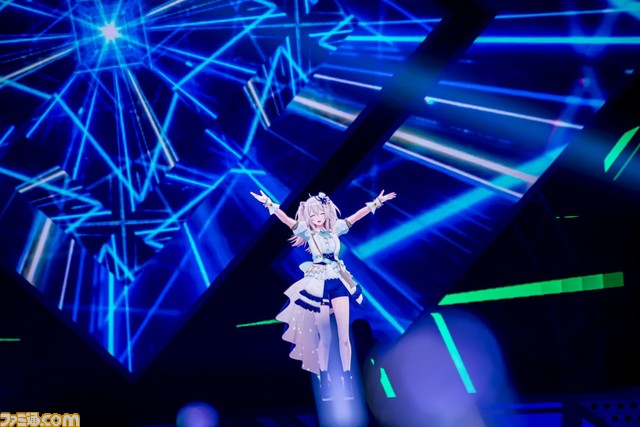 【ホロライブ5th fes.】今年のころさんは側宙⁉ マリン船長&かなたんによるオリ曲同士の殴り合いや沙花叉のメドレーに大興奮。ステージ1は予想外の展開続きで驚きと歓声の嵐が巻き起こる